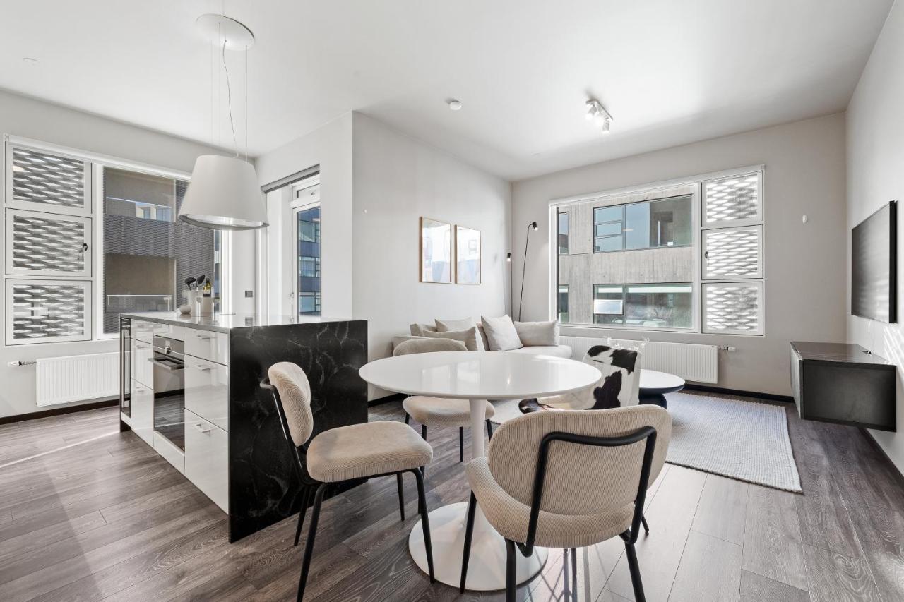 Cozy Lux 2Br & 2Ba City Center With Free Parking Reykjavik Ngoại thất bức ảnh