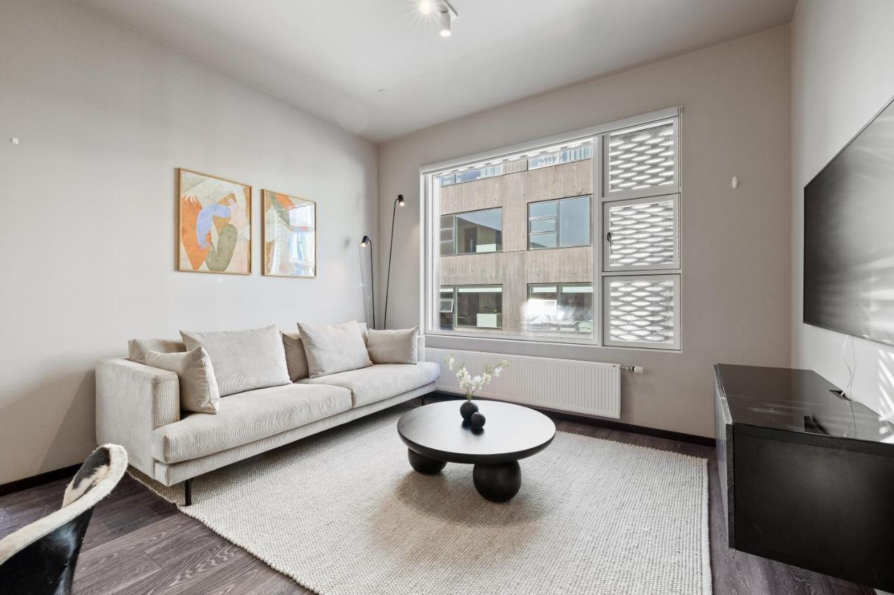 Cozy Lux 2Br & 2Ba City Center With Free Parking Reykjavik Ngoại thất bức ảnh