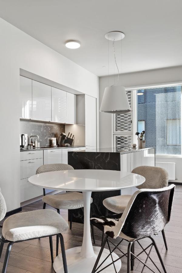 Cozy Lux 2Br & 2Ba City Center With Free Parking Reykjavik Ngoại thất bức ảnh